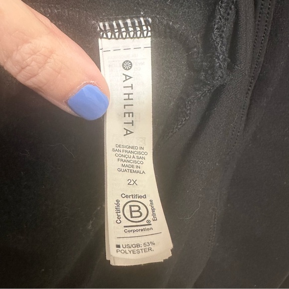 Athleta Altitude Polartec Half Zip Sweatshirt with zip pockets Black Size 2X - Picture 9 of 9